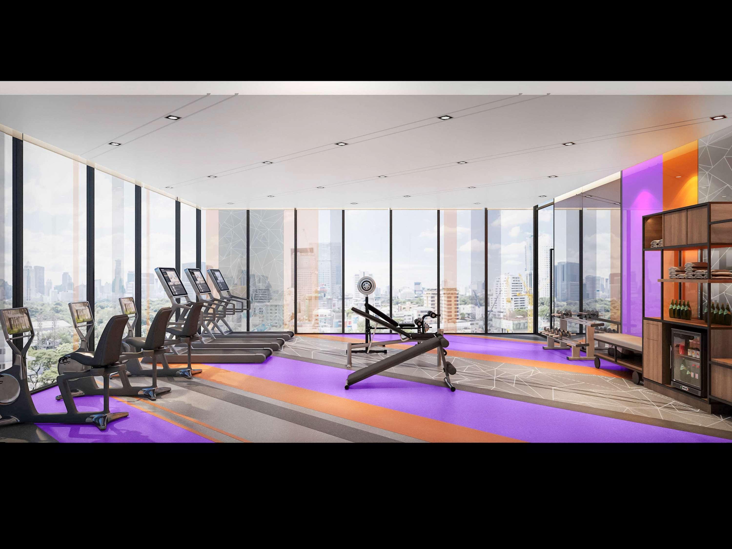 Khách sạn Ibis Styles Silom 3*